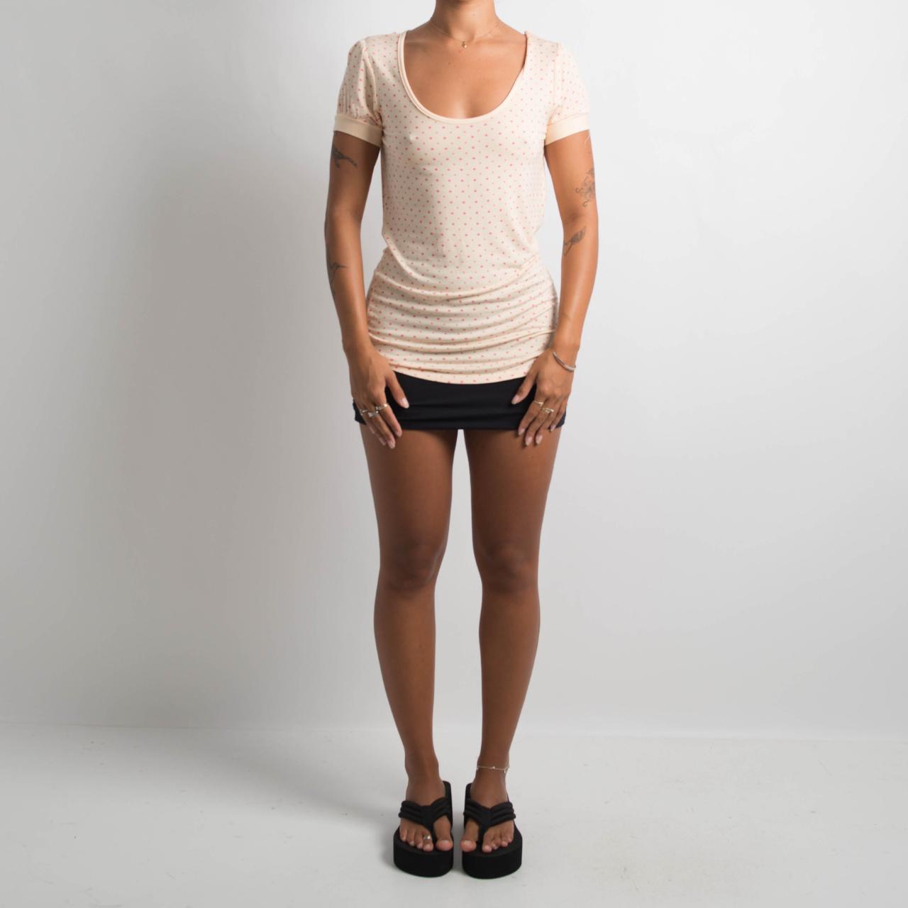 PEACH SHORT SLEEVE TOP