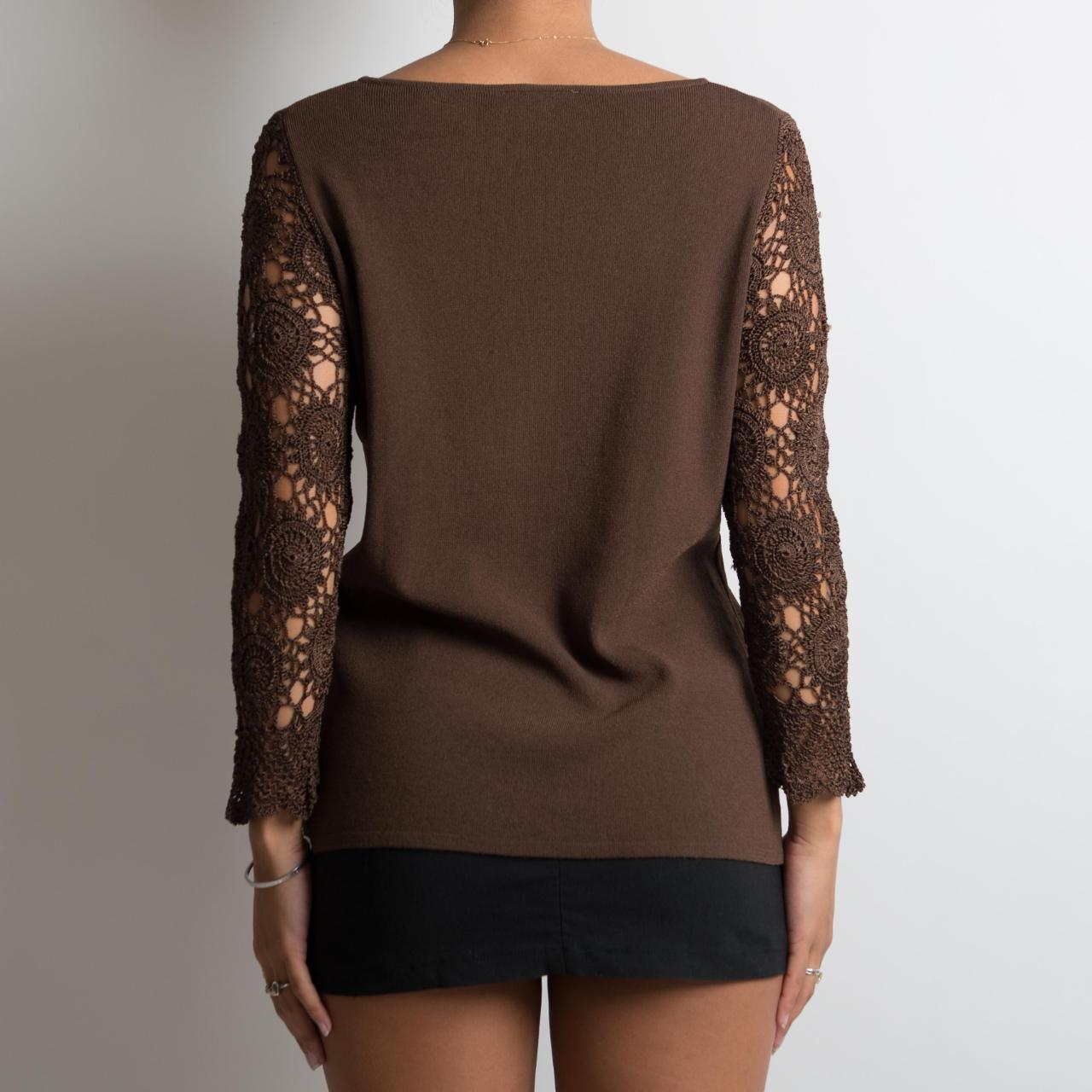 BROWN CROCHET LONG SLEEVE