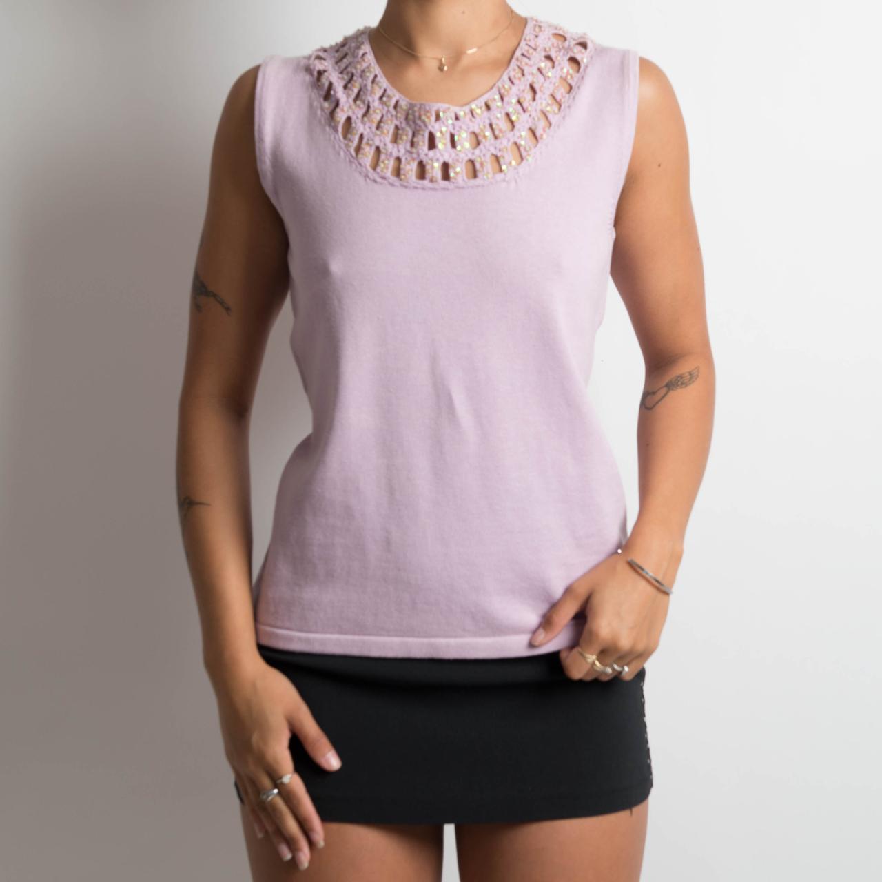 LILAC SLEEVELESS TOP