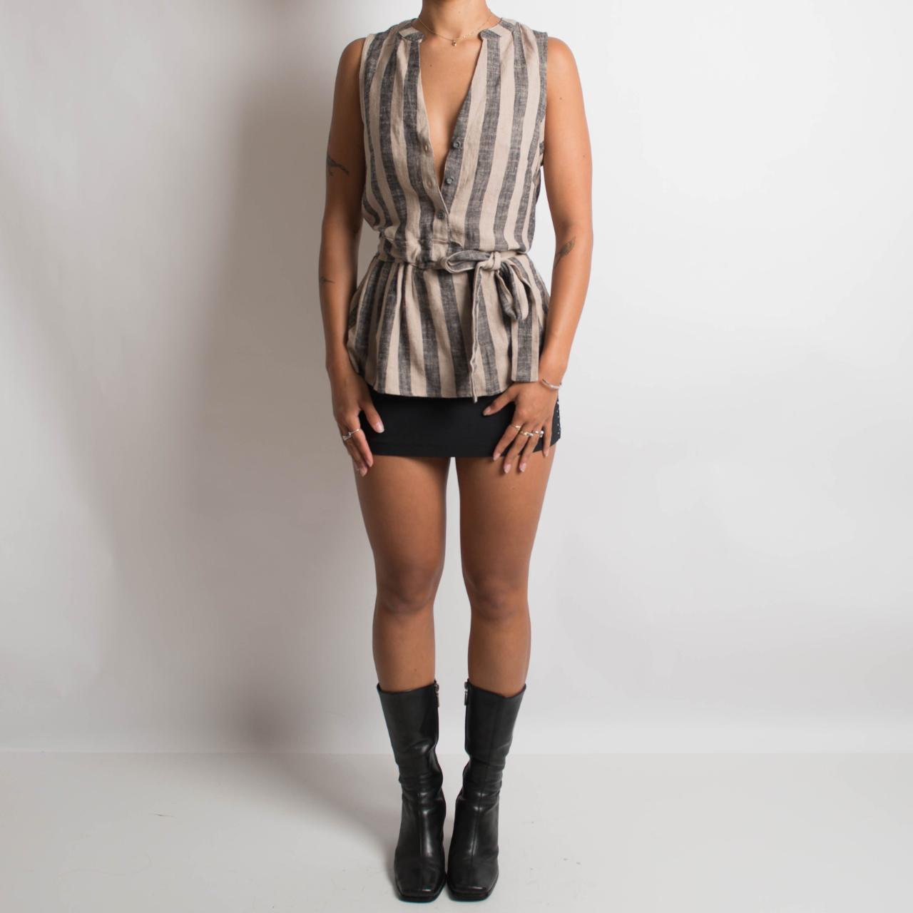 STRIPED SLEEVELESS TOP