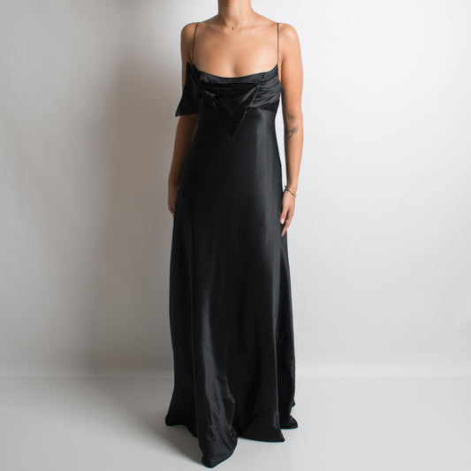 ROBE NOEUD EN SOIE NOIRE