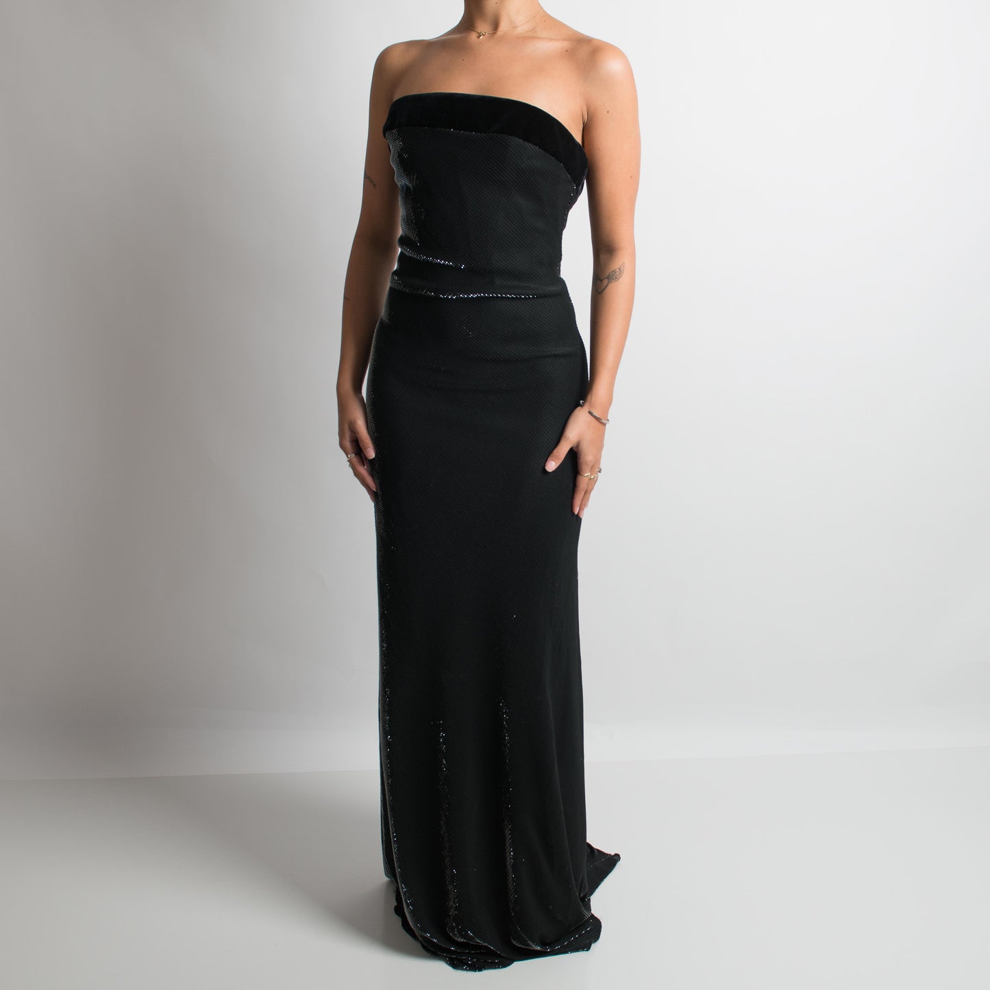 BLACK METALLIC STRAPLESS GOWN