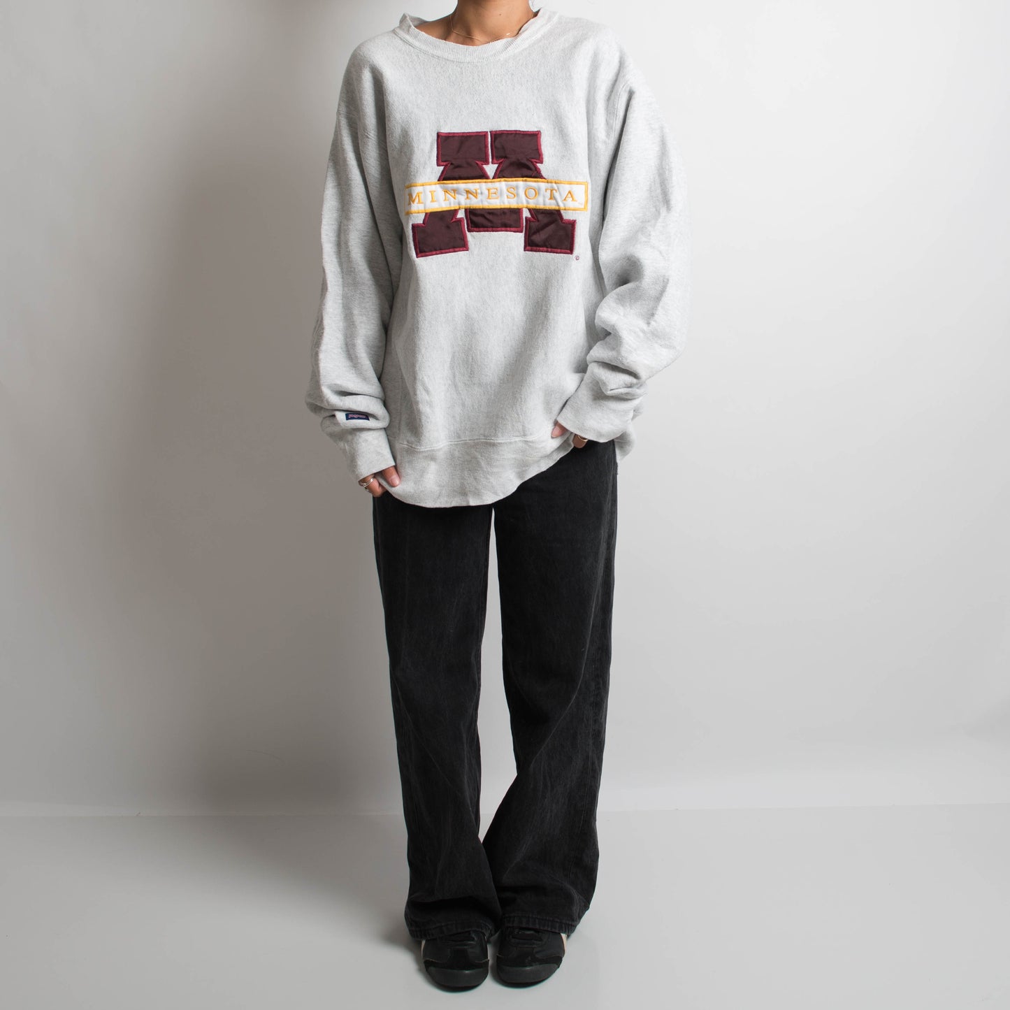 MINNESOTA CREWNECK