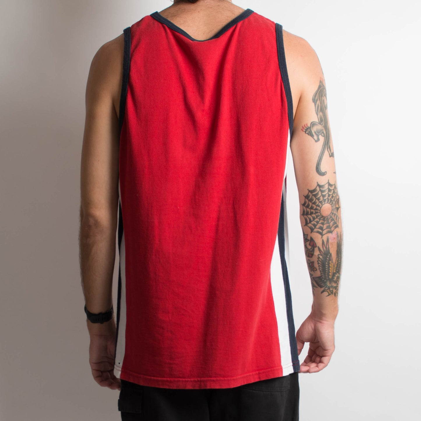 RED CONVERSE SINGLET