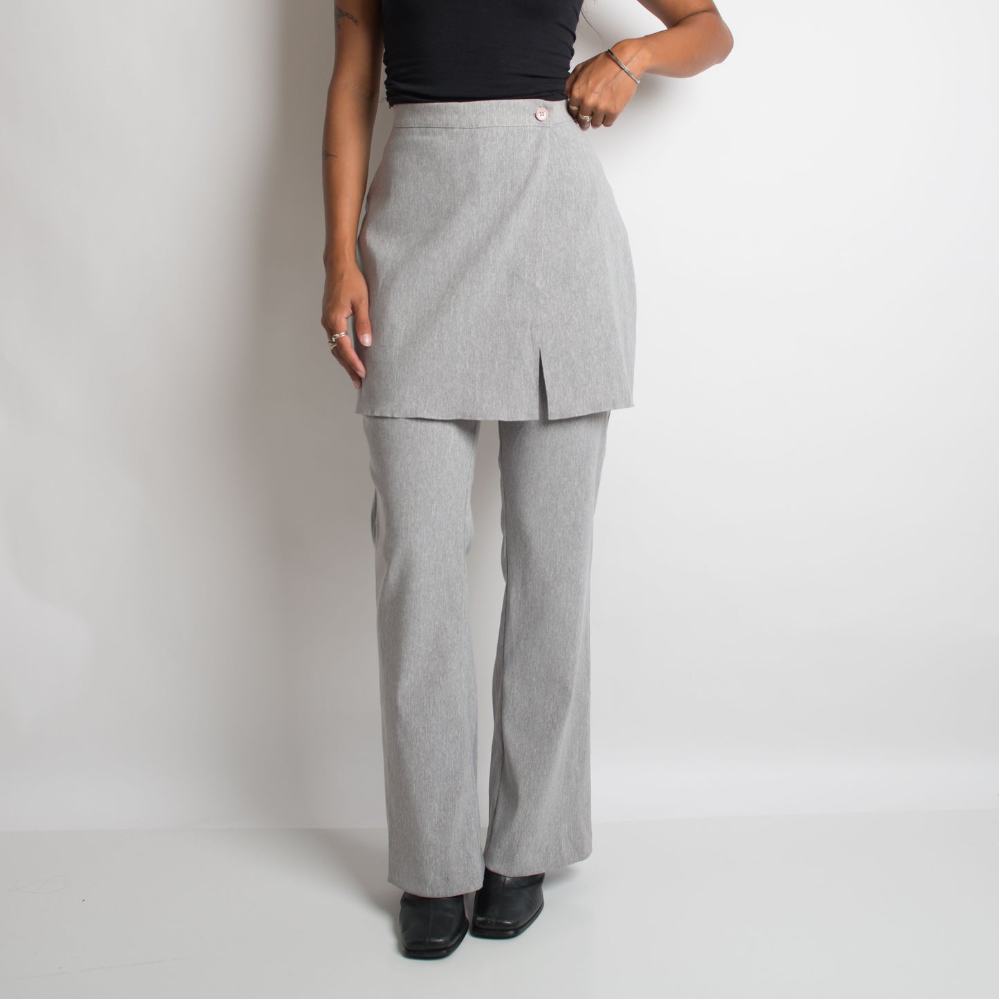 GREY SKIRT PANTS