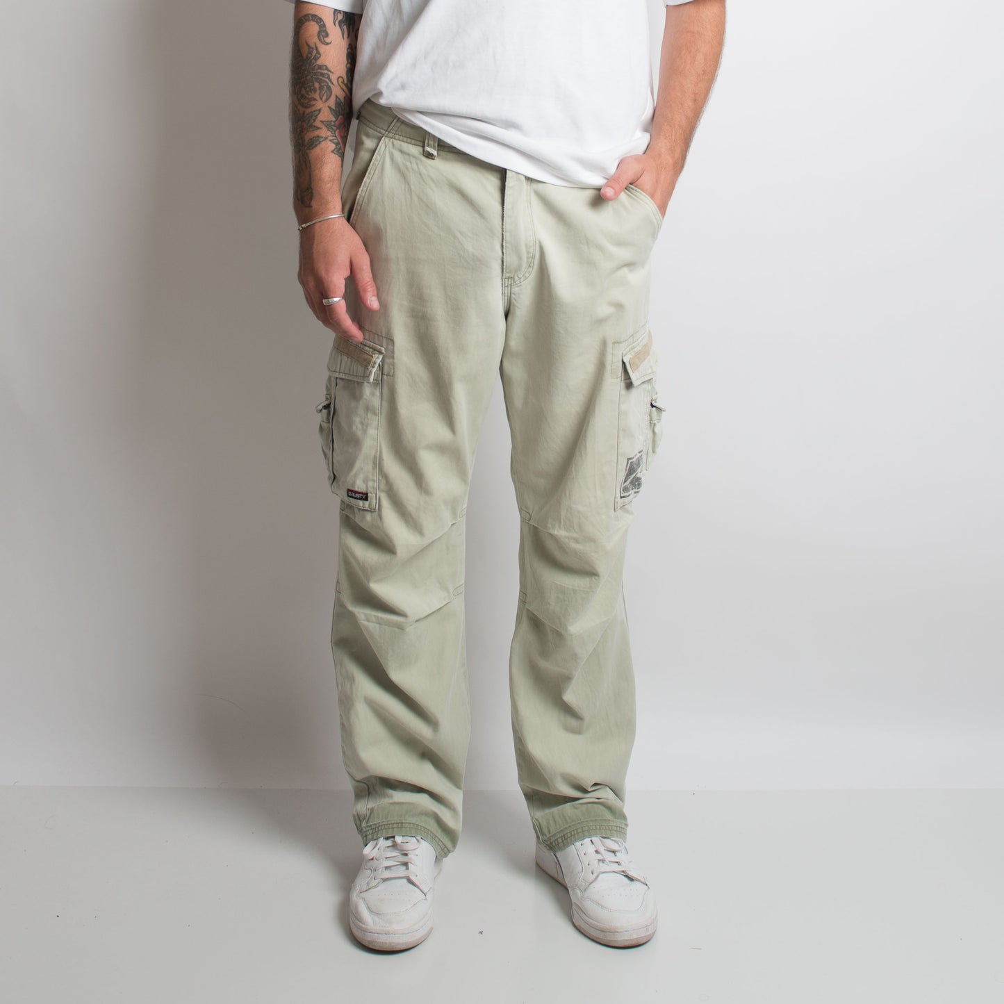 PALE GREEN CARGO TROUSERS