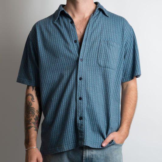 CHEMISE À BOUTONNAGES À CARREAUX BLEU